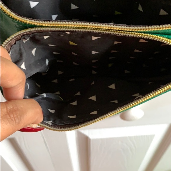Green-Gold Purse - Picture 7 of 7